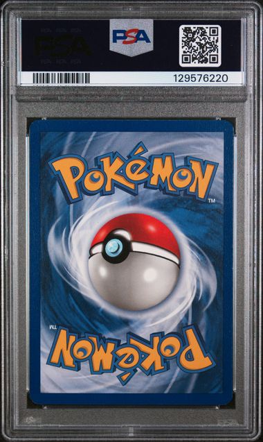 PSA 8 Venusaur Base 15/102